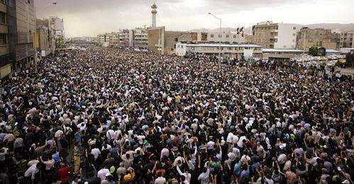 Anti-Ahmadinedschad-Demo in Teheran