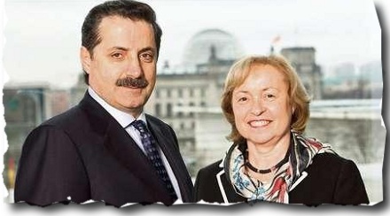 Maria Böhmer und der türkische Staatsminister Faruk Celik