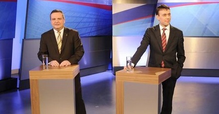 Punktsieg für Stefan Mappus (l.) im Fernsehduell gegen seinen SPD-Herausforderer Nils Schmid.