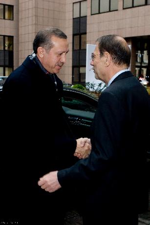 Solana mit dem türkischen Ministerpräsident Erdogan