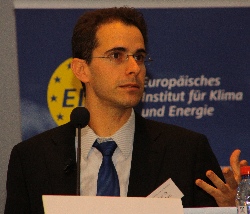 Prof. Nir Shaviv