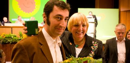 Trost von Claudia Roth für den Wahlverlierer Cem Özdemir