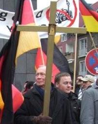 Kreuz bei Pro Köln-Demo
