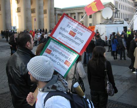 Mor Gabriel Demo Berlin