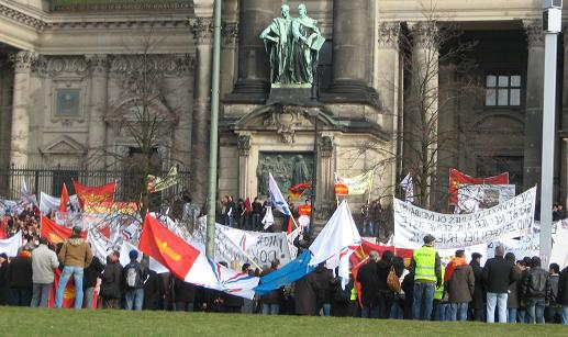 Mor Gabriel Demo Berlin