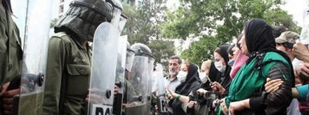 Polizei gegen Iraner Bürger