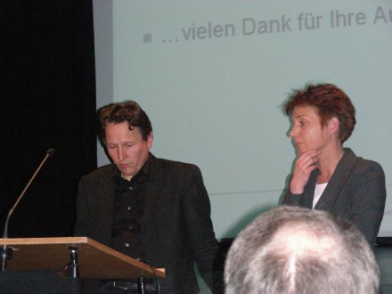 Stephan Braun mit der Altenpflegerin und Waiblinger SPD-Landtagsabgeordneten Katrin Altpeter