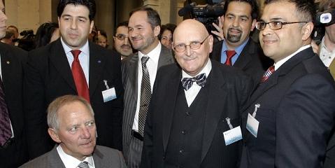 Foto: Dhimmi mit Herrenmenschen