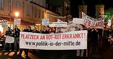 Potsdam: 300 demonstrierten gegen Rot-Rot