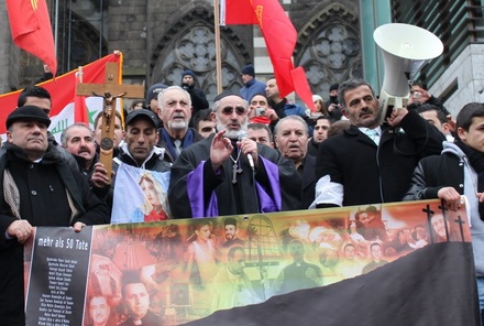 Erzpriester Sabri Sahin von der Syrisch-Aramäischer Orthodoxen Gemeinde Wiesbaden