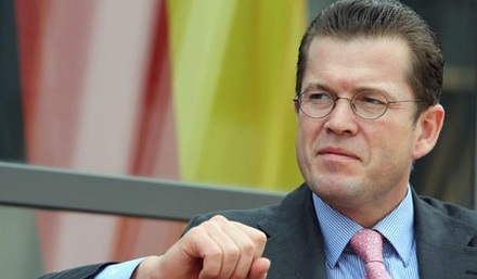 Guttenberg will bunte Bundeswehr