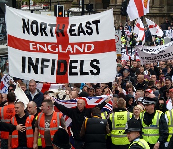 Im englischen Luton findet am Wochenende der wohl bislang größte islamkritische Protest in der Nachkriegs-Geschichte Europas statt.