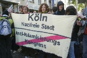 Linker Protest gegen den Anti-Islamisierungskongress von Pro Köln 2008