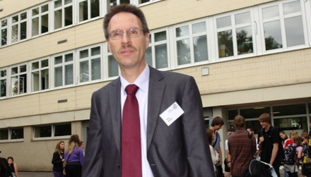 Nach verlorenem Prozess: Dortmunder Schulleiter Bernhard Koolen ätzt mit Richterschelte