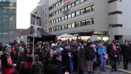 Asia Bibi Stuttgart Lichterkette 7.12.13,26