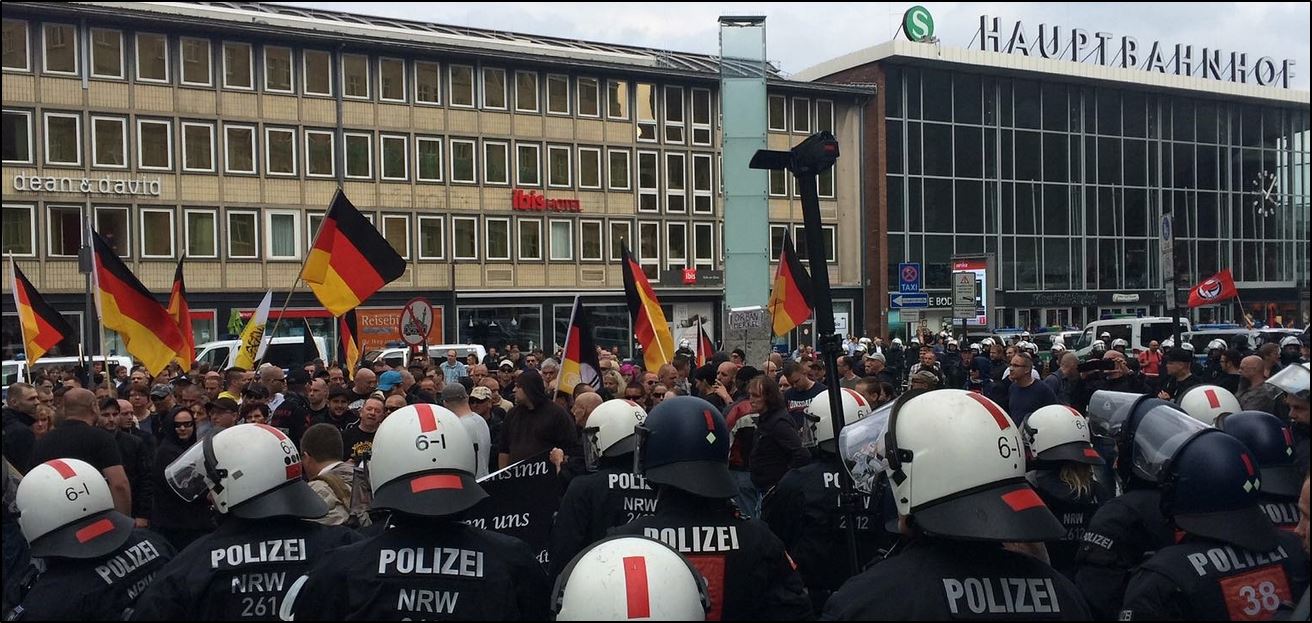 polizei-loest-pro-nrw-demo-auf