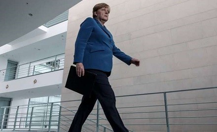 merkel_sprung