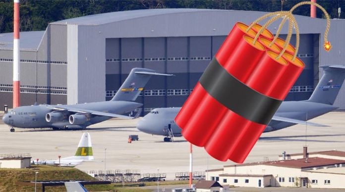 In der Ramstein Air Base wollte ein Afghane Sprengstoff in ein US-Flugzeug schmuggeln (Symbolbild).