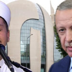 Adem Kemaneci (l.), Erdogans Hof-Imam, weist jetzt den Türken in Deutschland den Weg zum vermeintlich rechten Glauben.