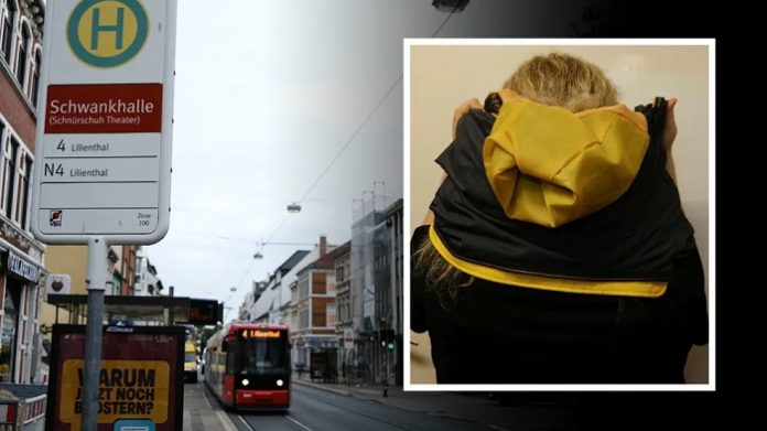 Eine muslimische Jugendbande hat in einer Bremer Straßenbahn eine Transfrau angegriffen, prügelte sie krankenhausreif.