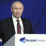 Wladimir Putin am Donnerstag bei seiner Valdai-Rede. An dem viertägigen Treffen nahmen 111 Experten, Politiker, Diplomaten und Wirtschaftswissenschaftler aus Russland und 40 anderen Ländern teil.