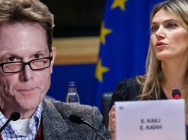 Der stellvertretende Vorsitzende der ID-Fraktion im EU-Parlament, Dr. Gunnar Beck (AfD, l.), fordert eine lückenlose Aufklärung im Korruptionsskandal um die griechische Vize-Präsidentin des EU-Parlaments, Eva Kaili (r.).