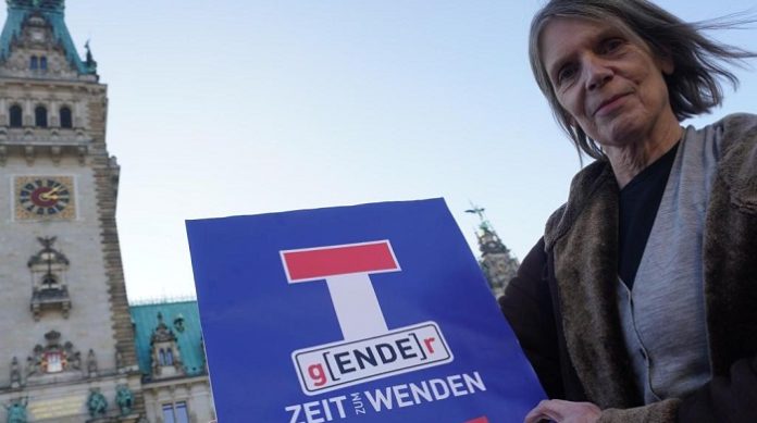 Sabine Mertens betreibt für den „Verein Deutsche Sprache“ die Initiative gegen das Gendern.