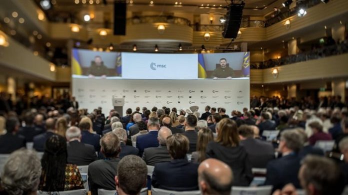 Wie einst Merkel nannte der ukrainische Präsident Selenskyj auf der Münchner Sicherheitskonferenz den Sieg der Ukraine gegen Russland 