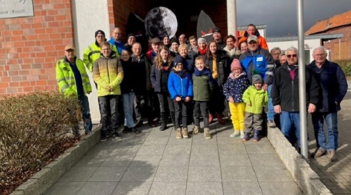 Im nordrhein-westfälischen Gangelt fanden sich am 25. Februar rund 40 umweltbewusste Freiwillige an der Bürgerhalle ein, um ihre Gemeinde von achtlos entsorgtem Müll und Unrat zu befreien.