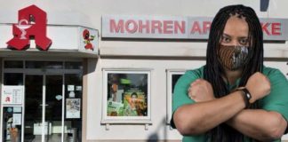 "Ich merke, dass mich das total anstrengt und ja schmerzt", sagt Nadine Golly von der "Initiative Schwarzer Menschen" über die Mohren-Apotheke in Wolfsburg.