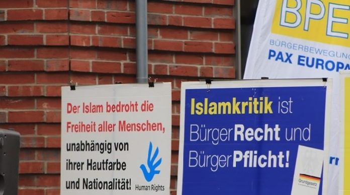 In der islamkritischen Bürgerbewegung Pax Europa kriselt es derzeit das erste Mal ernsthaft seit ihrem 15-jährigen Bestehen.