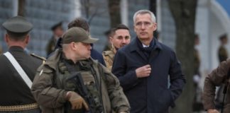 Die eindeutige Botschaft von NATO-Generalsekretär Jens Stoltenberg bei seinem Besuch am Donnerstag in Kiew lautete: Frieden kommt erst in Frage, wenn Russland erschöpft oder geschlagen ist. Kosten spielen dabei keine Rolle!