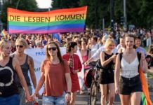 Die Regenbogenhauptstadt Berlin baut jetzt einen Wohnblock nur für lesbische Frauen.