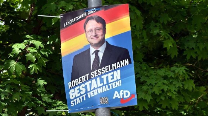 Für die Blockparteien SPD, CDU, Linke und Grüne gilt es, im thüringischen Kreis Sonneberg die Wahl des AfD-Bewerbers Robert Sesselmann zum Landrat zu verhindern. Nicht leicht, denn Sesselmann hat im ersten Durchgang mit 46,7 Prozent das Amt nur knapp verfehlt.