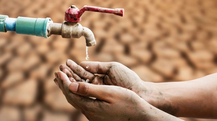 Im Gegensatz zu anderen Regionen auf der Welt gibt es in Deutschland keine Wasserknappheit. Die deutsche Wasserwirtschaft ist die beste der Welt – sowohl bei der Wasseraufbereitung als auch bei der Trinkwasserqualität.