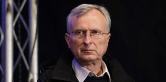 Pfarrer Martin Michaelis kandidiert als Parteiloser für die AfD in Sachsen-Anhalt – und wird dafür suspendiert.