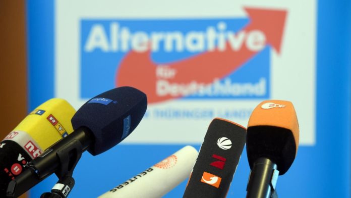 „Bad news are good news!“ gilt auch für die AfD derzeit. Schlechte Nachrichten steigern die Aufmerksamkeit der Medienrezipienten.