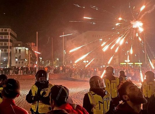 Migrantenkrawalle an Silvester 2022/23 am Steintor in Hannover.