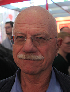 Wolfgang Hübner.