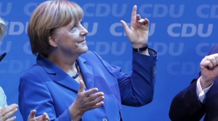 Angela Merkel freudetrunken nach ihrem Wahlsieg 2013. Im September könnte ihr die AfD einen Strich durch die Rechnung machen.