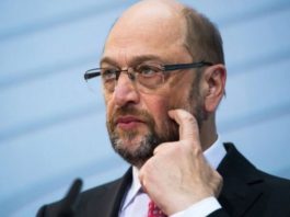 Hält sich trotz miserabler Umfragewerte an die Kartellabsprache zwischen SPD und CDU, die Flüchtlingslüge im Wahlkampf nicht zu thematisieren - Martin Schulz.
