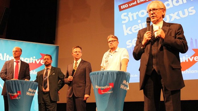 Kompetenz pur (v.l.n.r.): Dr. Roland Hartwig, Prof. Harald Weyel, Moderator Martin Schiller, Guido Reil und Martin Renner.